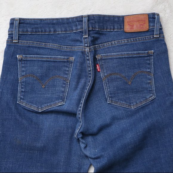 Levi's 711 Jeans - Picture 5 of 7